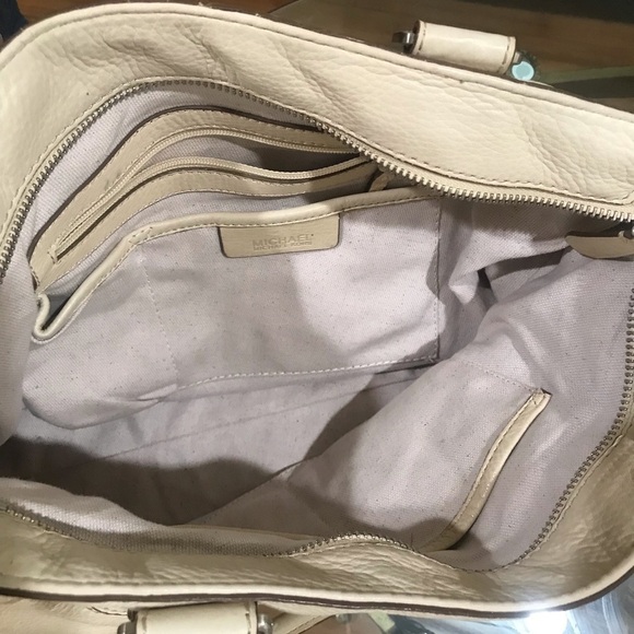 Michael Kors cram leather purse shoulder bah leather ivory - Picture 9 of 9